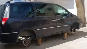 Roban las cuatro ruedas de un coche en un pueblo de Navarra y la Guardia Civil las encuentra ocultas en una bajera