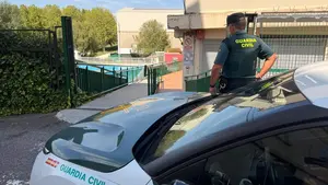 Robos continuos en las piscinas de No&aacute;in: dos detenidos tras asaltar varias veces el kiosco del recinto municipal