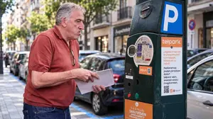 Asiron convierte m&aacute;s calles de Pamplona en zona azul: el pago por aparcar se extiende hasta el Navarra Arena y El Sadar
