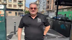 Miguel &Aacute;ngel recupera en su bar de Pamplona la cocina navarra tradicional: "Nuestro fuerte son los guisos"