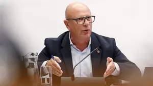 Gimeno defiende que el sistema educativo es "solvente" pese al descalabre de Navarra en el PISA