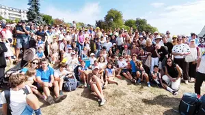 Docenas de familias de un colegio de Pamplona viajan a Lourdes a ver al papa Le&oacute;n XIV: "Volvemos con el coraz&oacute;n lleno"