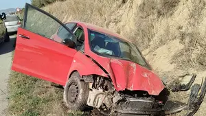 Un hombre de 72 a&ntilde;os termina en el hospital tras sufrir un aparatoso accidente en Navarra