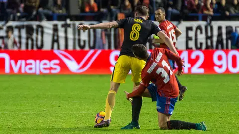 Partido entre Osasuna y Atlético de Madrid disputado en El Sadar (13). IÑIGO ALZUGARAY
