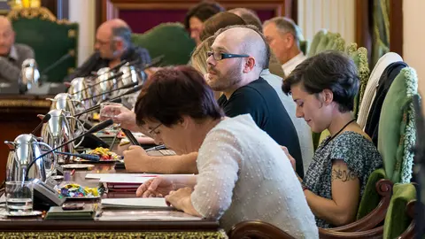 Pleno del Ayuntamiento de Pamplona (36). IÑIGO ALZUGARAY
