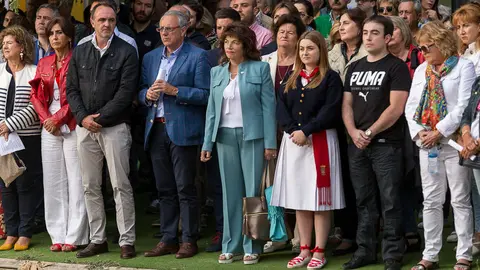 Acto de homenaje en Berriozar en el XVII aniversario del asesinato por ETA del militar Francisco Casanova (05). IÑIGO ALZUGARAY