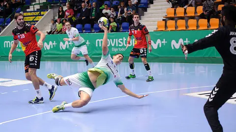 Primer partido en Pamplona del Helvetia Anaitasuna, recibiendo al Granollers. MIGUEL OSÉS (3)