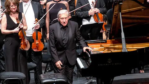 Concierto del pianista Joaquín Achúcarro con la Sinfónica de Euskadi (04). IÑIGO ALZUGARAY