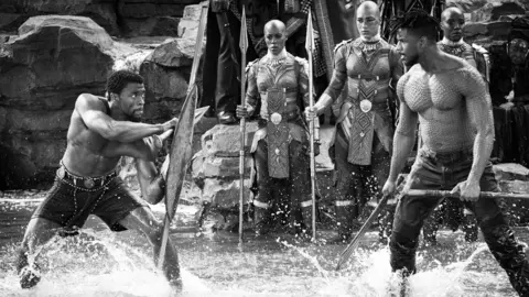 Un fotograma de la película Black Panther