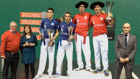 Podio del campeonato de Segunda de pelota ASPE