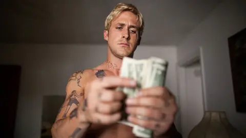 Ryan Gosling en la película Cruce de Caminos