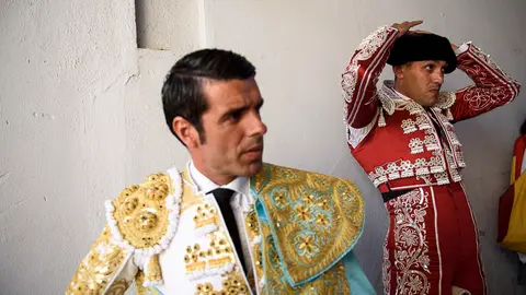 Segunda corrida de la Feria del Toro de San Fermín 2018 con toros de José Escolar para Javier Castaño, Emilio de Justo y Gonzalo Caballero. PABLO LASAOSA 03