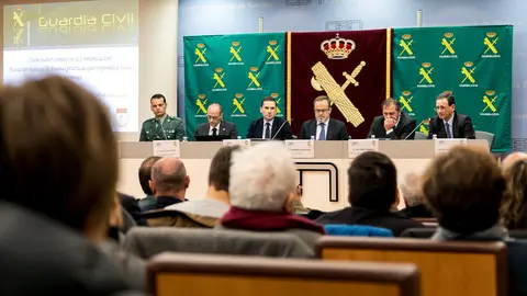 Jornada profesional de la Guardia Civil sobre buenas prácticas en la comunicación (09). IÑIGO ALZUGARAY