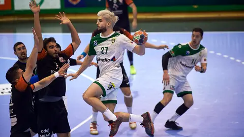 Partido entre Anaitasuna y Valladolid en el Pabellón Anaitasuna de Pamplona. MIGUEL OSÉS 18