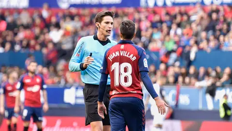 Osasuna se enfrenta al Alavés en el Sadar de Pamplona. PABLO LASAOSA 12