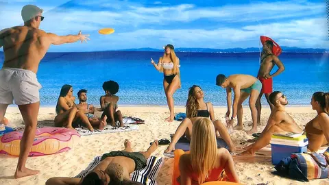 Carteles retirados por el PNV en Bilbao