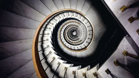 Escalera en espiral.