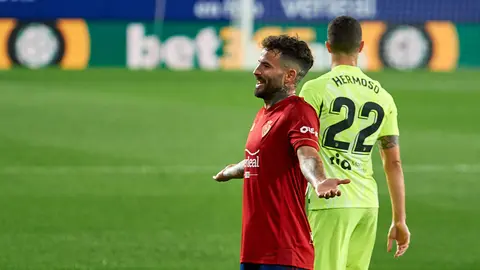 Partido entre Osasuna y Atletico de Madrid correspondiente a la jornada 8 jugado en el estadio de El Sadar de Pamplona. MIGUEL OS&Eacute;S