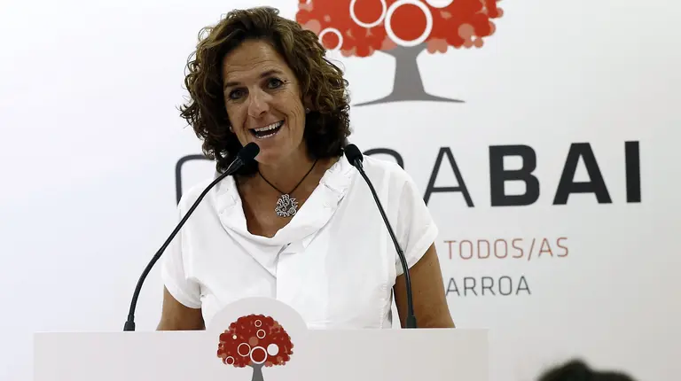 La portavoz de Geroa Bai en el Ayuntamiento de Pamplona, Itziar Gómez, ha anunciado hoy su decisión de presentarse como candidata a la Presidencia de la Mancomunidad de la Comarca de Pamplona, para lo que va a buscar &#34;el máximo de apoyos posibles&#34;, incluido el de EH Bildu, durante la presentación en rueda de prensa del programa de Gobierno con el que va a afrontar esta decisión. EFE/Jesús Diges