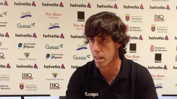 Iñaki Pérez es el entrenador del Helvetia Anaitasuna.