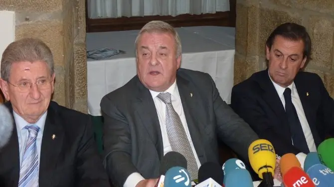 Pascual, Izco y Archanco, directivos de Osasuna.