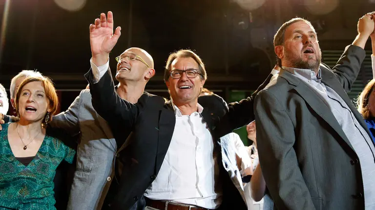 Artur Mas, el cabeza de lista de Junts pel Sí, Raül Romeva, el presidente de ERC, Oriol Junqueras y la integrante de la candidatura Carme Forcadel