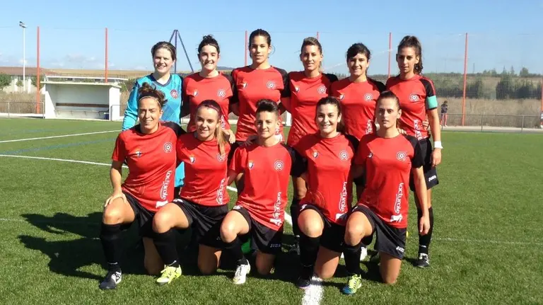 Equipo titular del Mulier FCN en Tajonar.