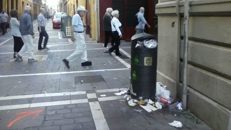 Suciedad en San Fermín.