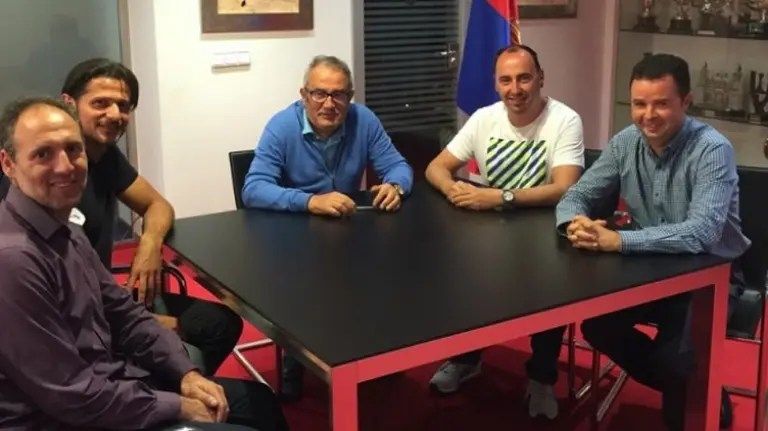 Reunión entre Osasuna y Ardoi. Foto CA Osasuna.