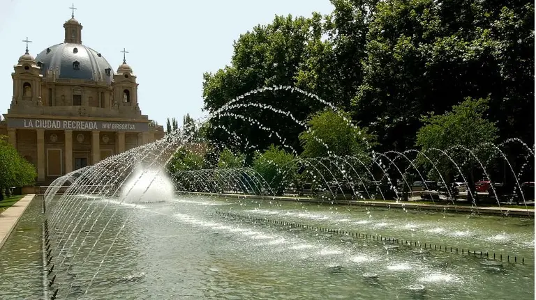 Plaza Conde de Rodezno.