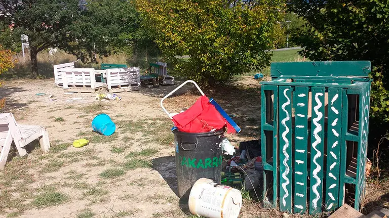 Huerto urbano en Mendillorri.