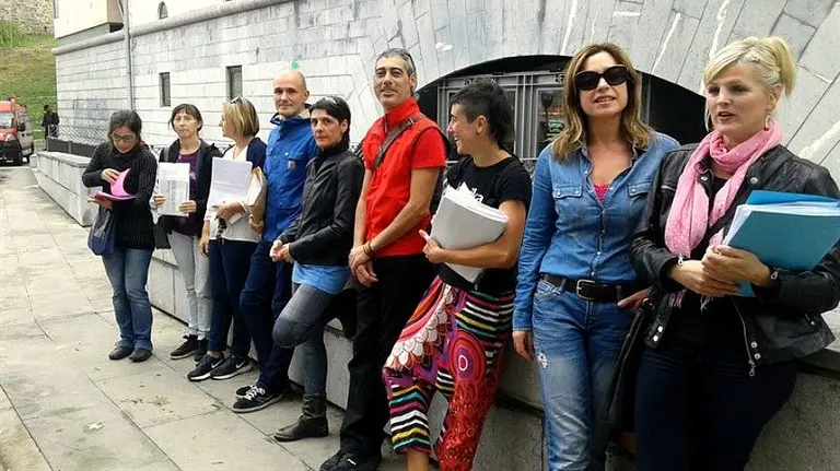 Miembros de Sortzen presentan mil instancias para bajar las ratios. EPSORTZEN