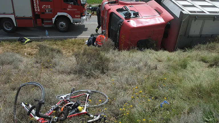 Accidente en 2014 en Murillo el Cuende con dos ciclistas fallecidos.