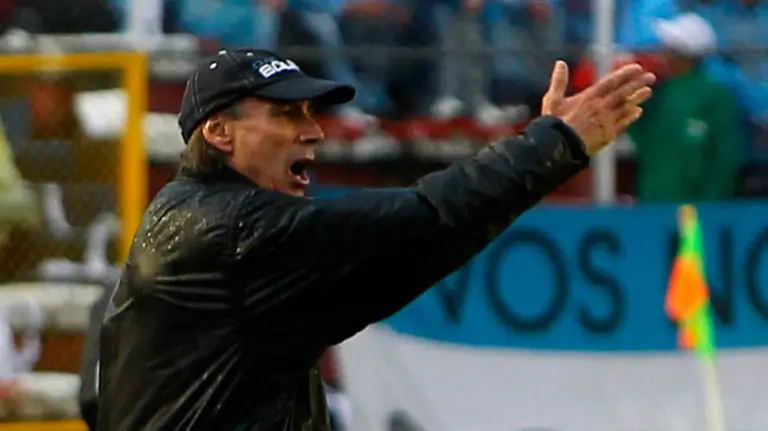 Miguel Ángel Portugal ocupará el banquillo del R. Valladolid. EFE.