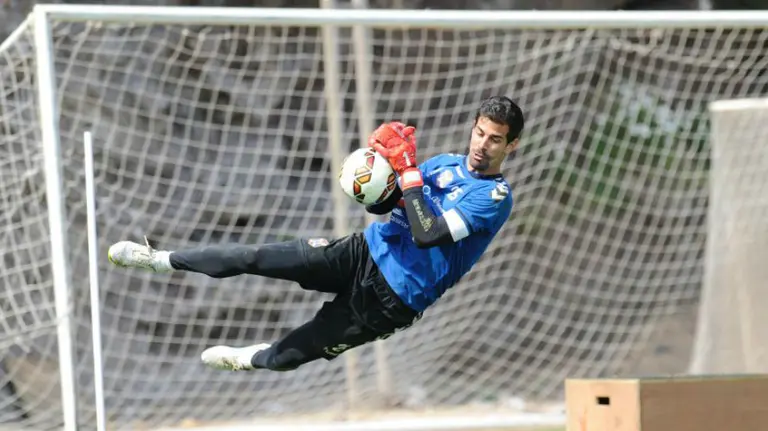 Dani Hernández es el portero del CD Tenerife.