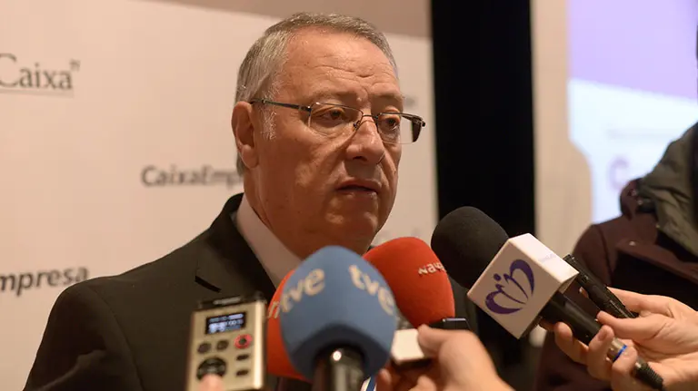 Desayuno empresarial Navarra Capital con el presidente de las Asociaciones de Concesionarios de la Automoción (Faconauto), Jaume Roura. PABLO LASAOSA