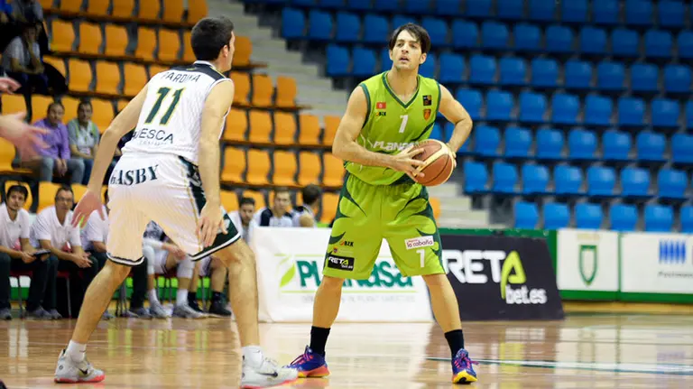 Partido Planasa-Peñas Huesca. PABLO LASAOSA