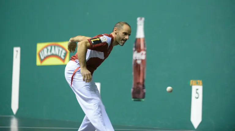 Pelota - Xala. PABLO LASAOSA
