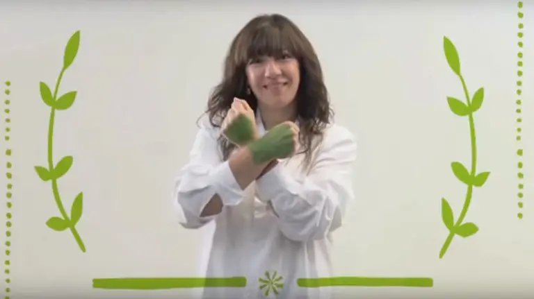 Fotograma del vídeo ¿Te mueves con el Teaming.