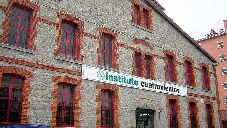 fachada-cuatro-vientos