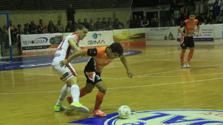 Aspil Vidal no tuvo opción ante El Pozo.