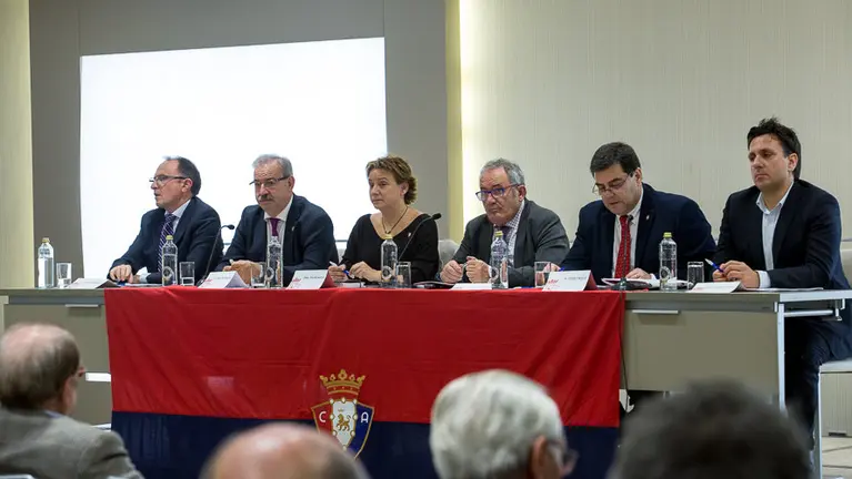 Asamblea de Osasuna. IÑIGO ALZUGARAY.