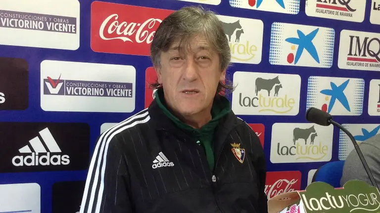 Martín Monreal en rueda de prensa.