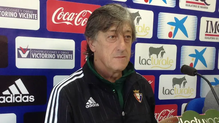 Martín Monreal en rueda de prensa.