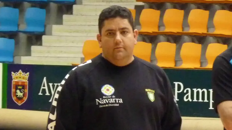 Javi Gracia es el ayudante de Apezetxea en el Helvetia.