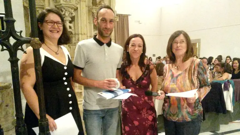 Ivan Martínez-Baz, tras recoger el reconocimiento. 