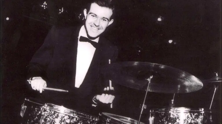 Andy White, batería de las primeras grabaciones de los Beatles. EP