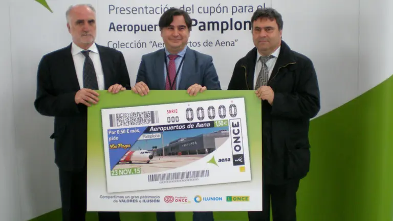 Presentación del cupón para el Aeropuerto de Pamplona.