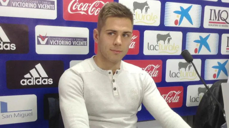 Matej Pucko en rueda de prensa.