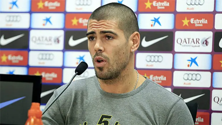 El portero Víctor Valdés en rueda de prensa. Efe.